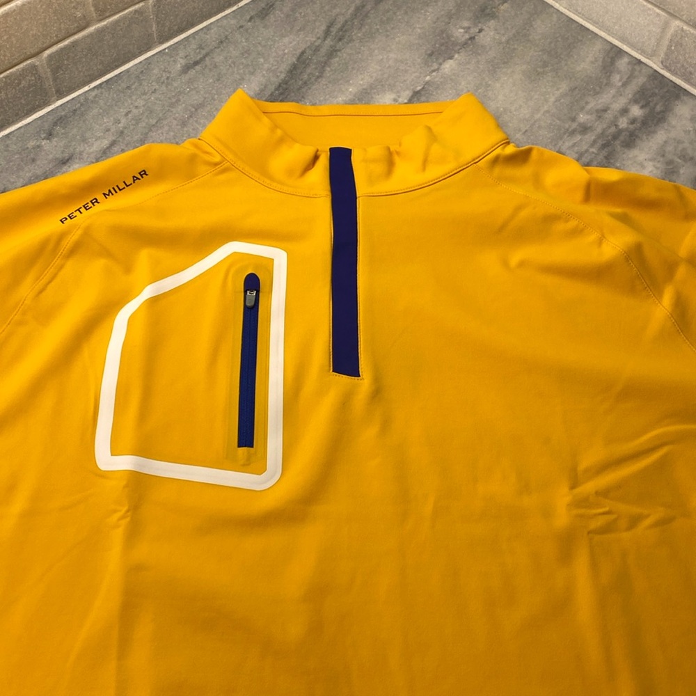 Peter Millar quarter zip performance golf pullover size large. NWT